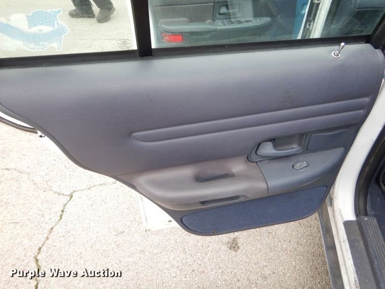 image for item GN9365 1998 Ford Crown Victoria Police Interceptor