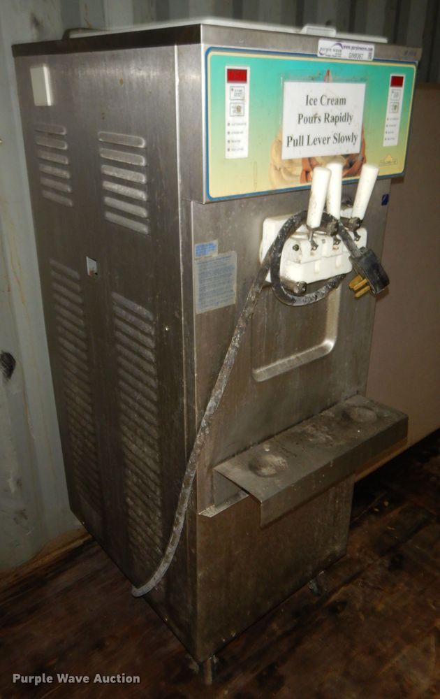 image for item GN9367 Coldelite UF313 ice cream maker