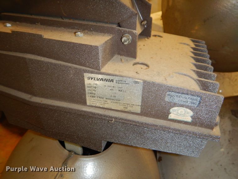 image for item GN9368 Approximately 80 lights