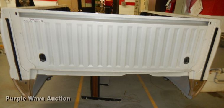 image for item GN9372 Ford pickup truck bed