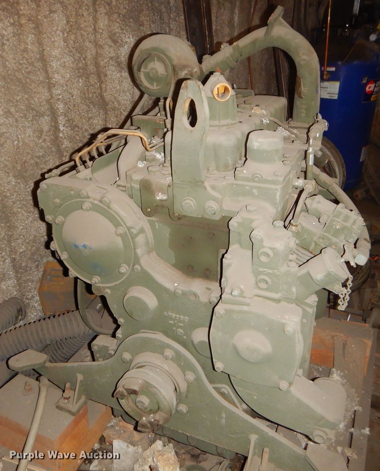 image for item GN9381 Caterpillar 3304 four cylinder diesel engine