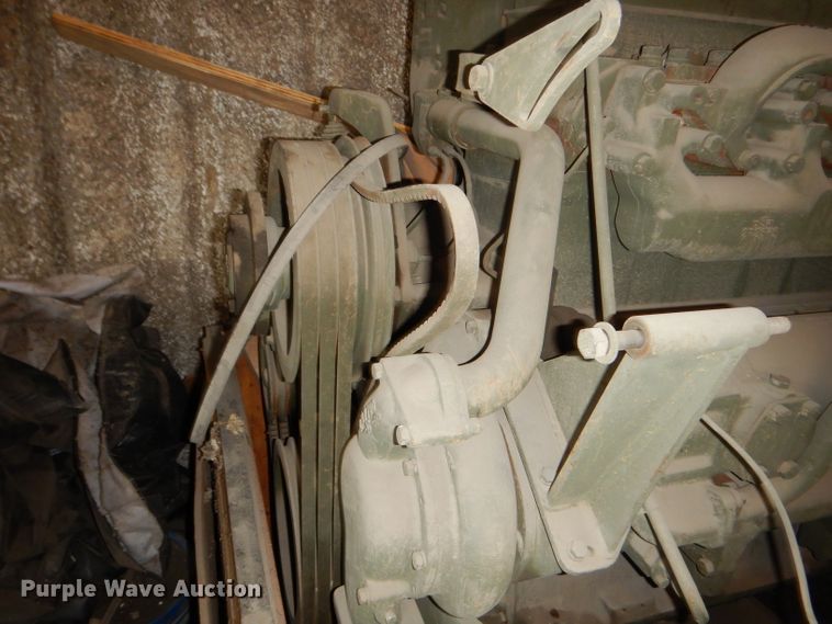 image for item GN9382 Caterpillar D342 six cylinder diesel engine