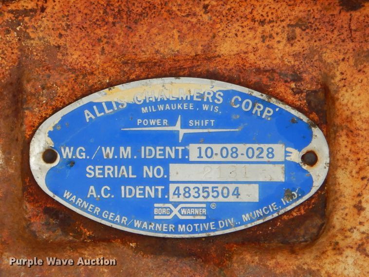 image for item GN9383 Allis Chalmers four cylinder diesel engine