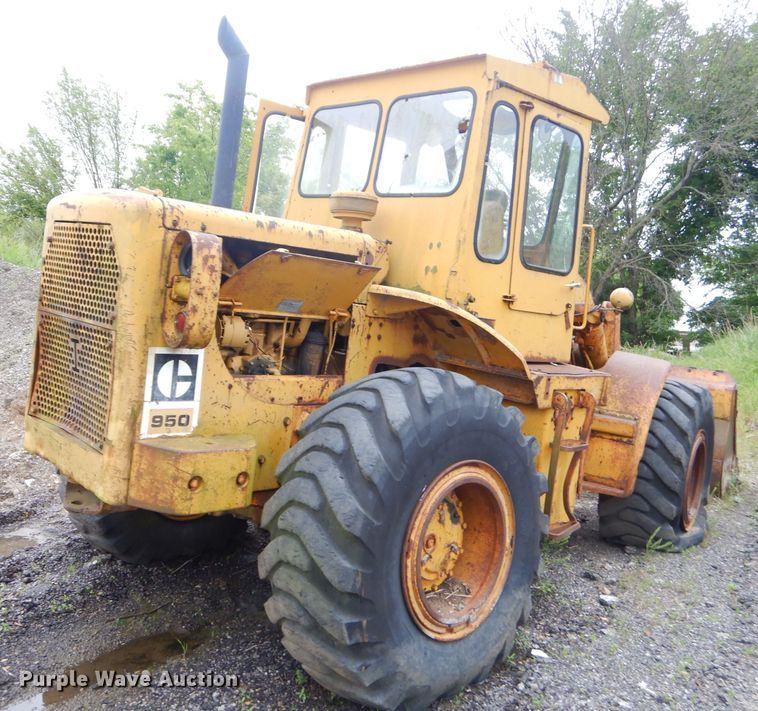 image for item GN9385 1966 Caterpillar 950  wheel loader