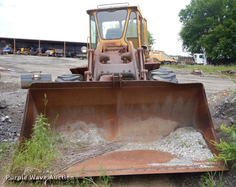 image for item GN9385 1966 Caterpillar 950  wheel loader