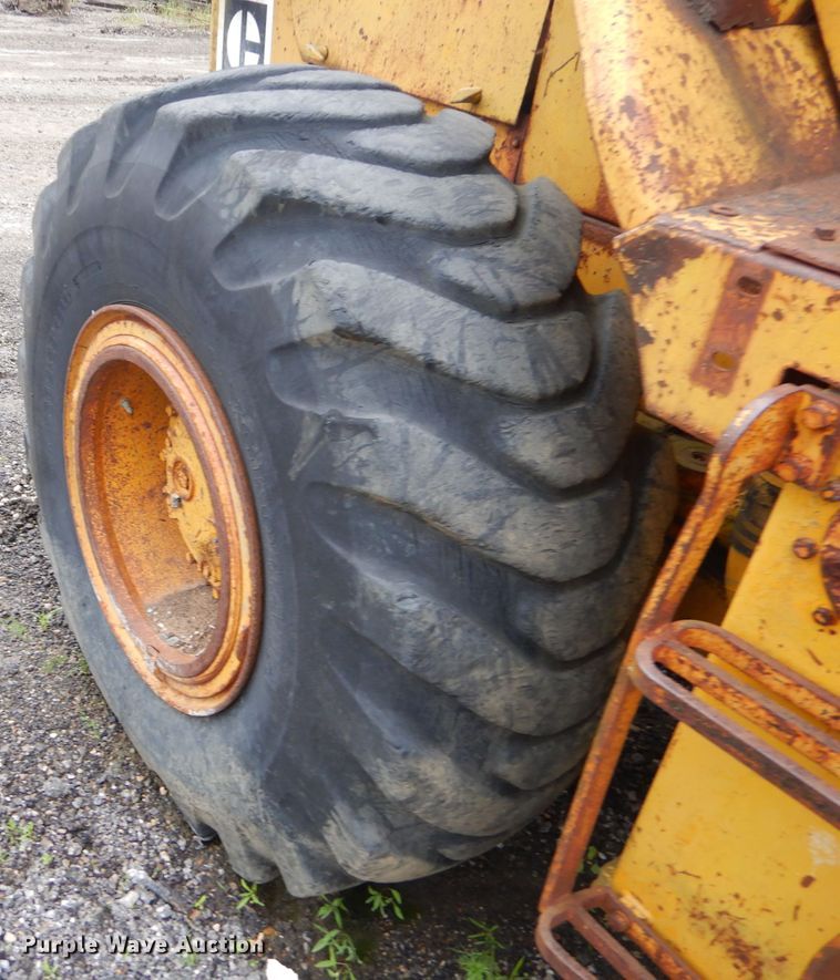 image for item GN9385 1966 Caterpillar 950  wheel loader