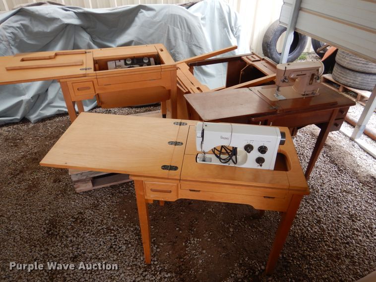 image for item GO9170 (9) sewing machines