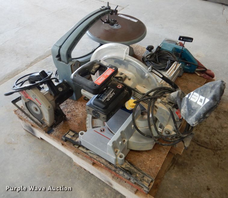 image for item GO9171 Tools