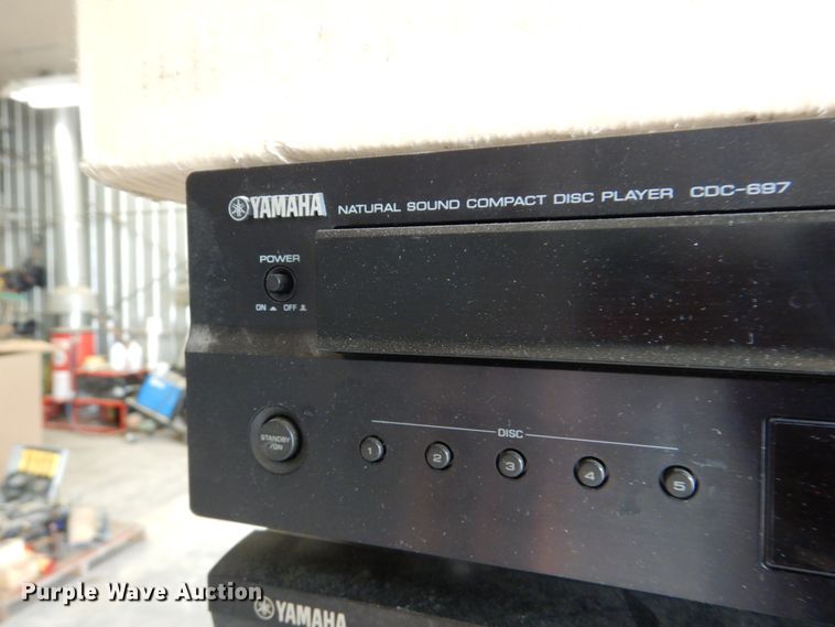 image for item GO9172 Music equipment