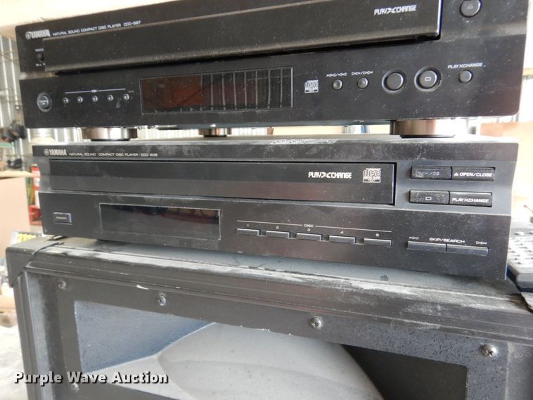 image for item GO9172 Music equipment