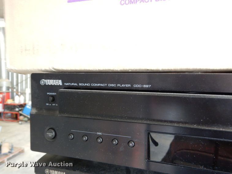 image for item GO9172 Music equipment