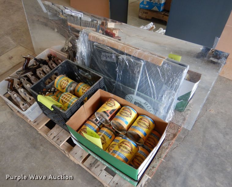 image for item GO9175 Woodworking supplies