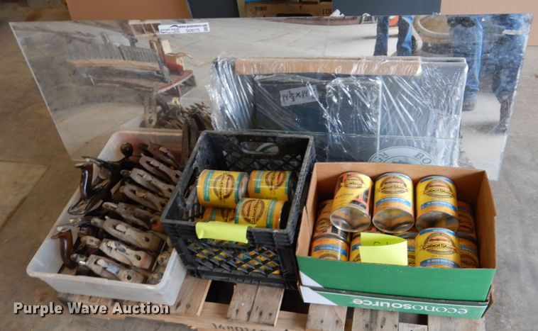 image for item GO9175 Woodworking supplies