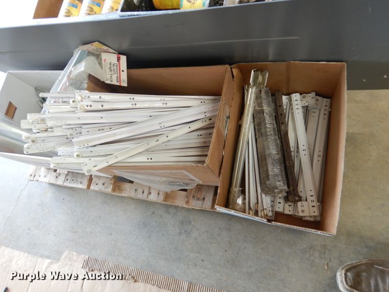 image for item GO9175 Woodworking supplies