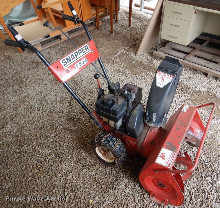 image for item GO9182 Snapper I524 snow blower