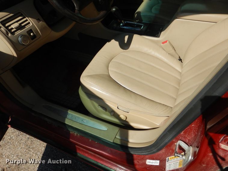 image for item GO9189 2007 Buick Lucerne CXS