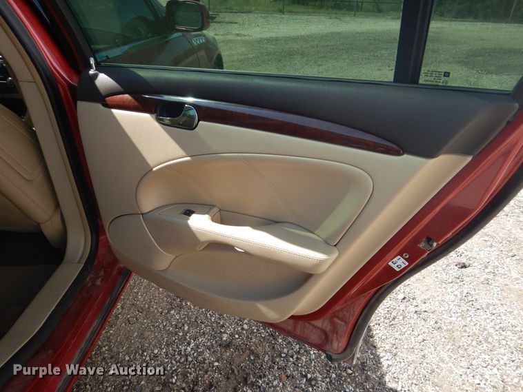 image for item GO9189 2007 Buick Lucerne CXS