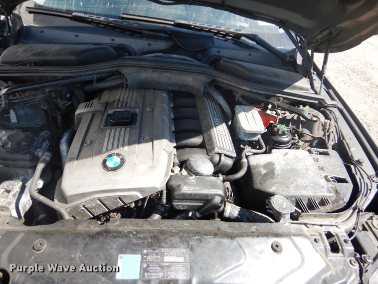 image for item GO9190 2006 BMW 530XI