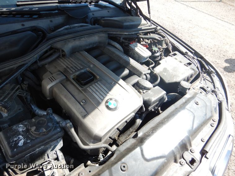 image for item GO9190 2006 BMW 530XI