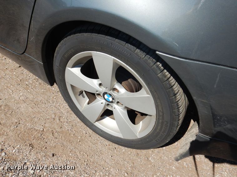 image for item GO9190 2006 BMW 530XI