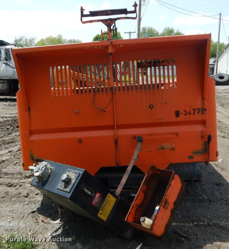 image for item GO9649 13'L x 96"W dump bed