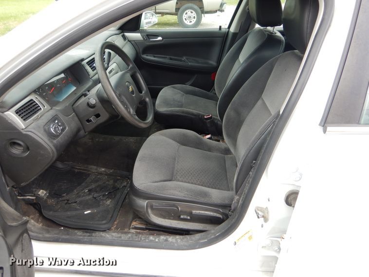 image for item GO9682 2013 Chevrolet Impala Police Cruiser