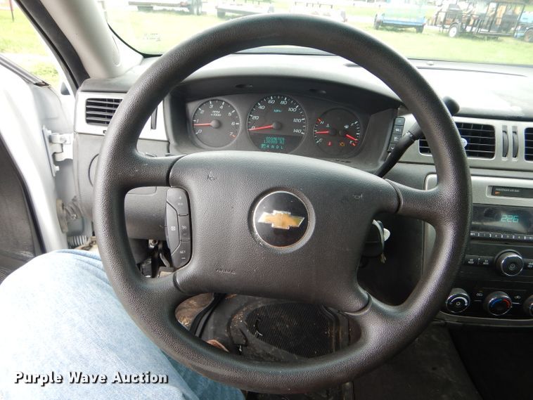 image for item GO9682 2013 Chevrolet Impala Police Cruiser