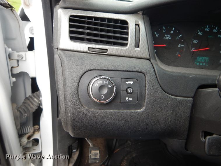 image for item GO9682 2013 Chevrolet Impala Police Cruiser