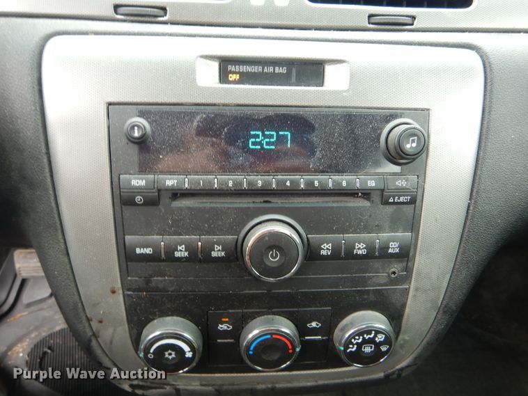 image for item GO9682 2013 Chevrolet Impala Police Cruiser