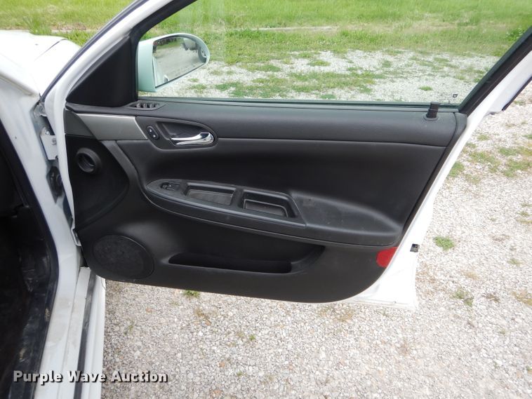 image for item GO9682 2013 Chevrolet Impala Police Cruiser