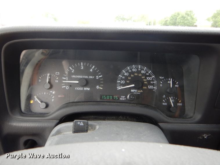 image for item GO9683 1999 Jeep Cherokee  SUV