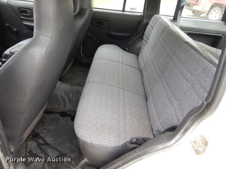 image for item GO9683 1999 Jeep Cherokee  SUV