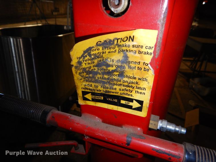 image for item GP9207 Floor jack