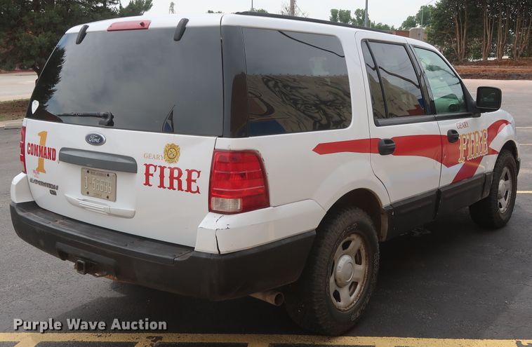 image for item GS9927 2004 Ford Expedition XLT  SUV