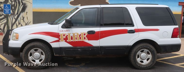 image for item GS9927 2004 Ford Expedition XLT  SUV