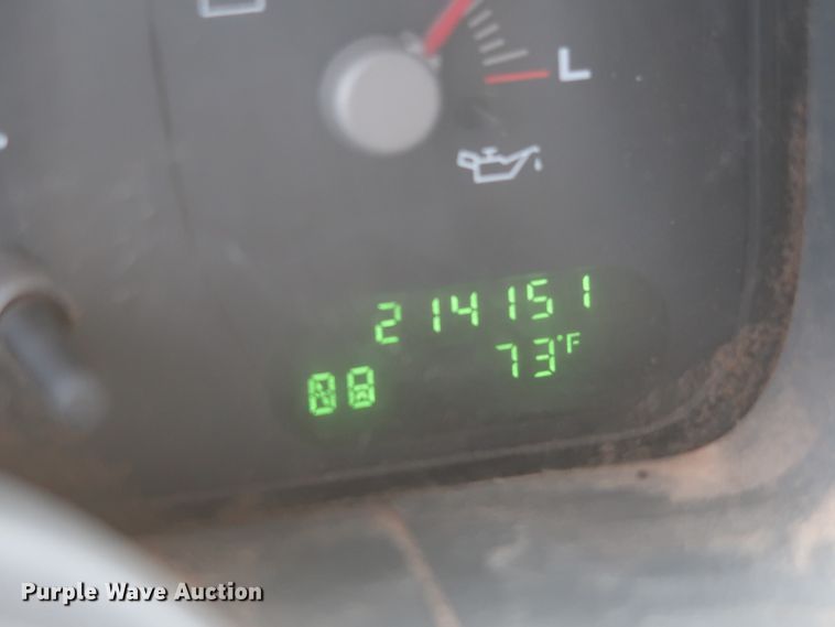 image for item GS9927 2004 Ford Expedition XLT  SUV