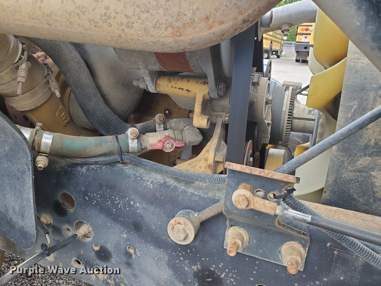 image for item GV9007 2006 Blue Bird L67061  school bus