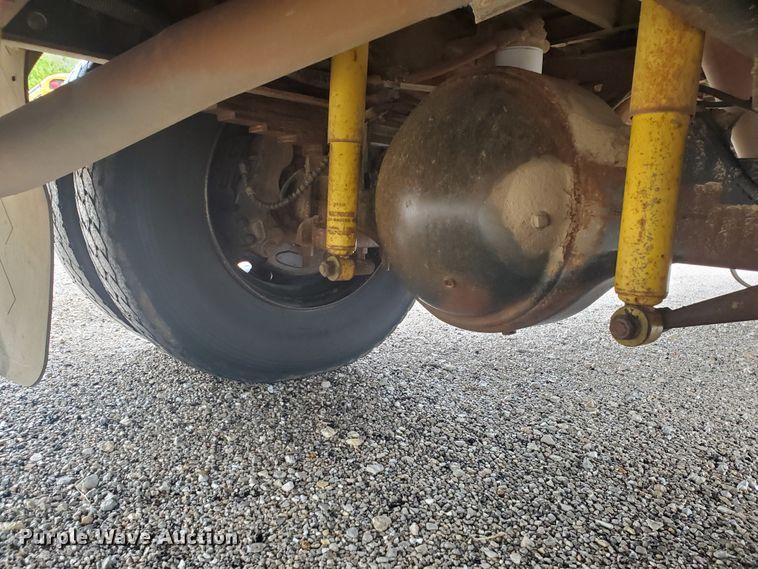 image for item GV9007 2006 Blue Bird L67061  school bus