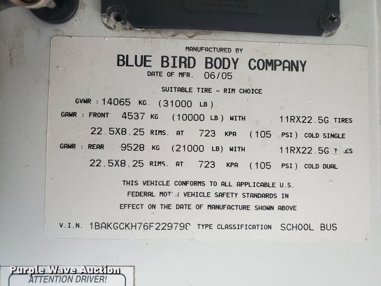 image for item GV9007 2006 Blue Bird L67061  school bus