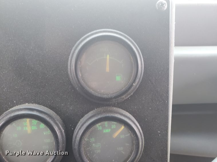 image for item GV9008 2007 Blue Bird L072648  school bus