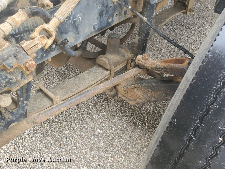 image for item GV9008 2007 Blue Bird L072648  school bus