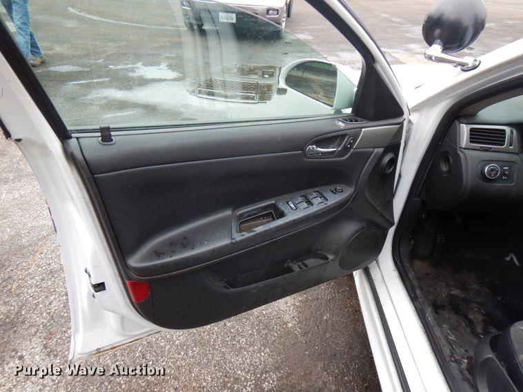 image for item GV9031 2015 Chevrolet Impala Police Cruiser