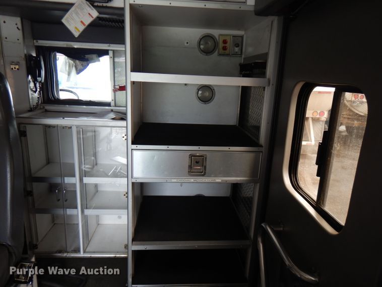 image for item GV9032 1999 Freightliner FL50  ambulance