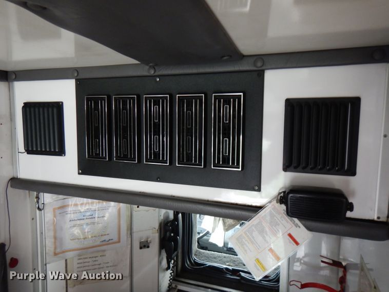 image for item GV9032 1999 Freightliner FL50  ambulance