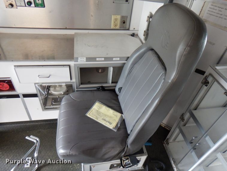 image for item GV9032 1999 Freightliner FL50  ambulance