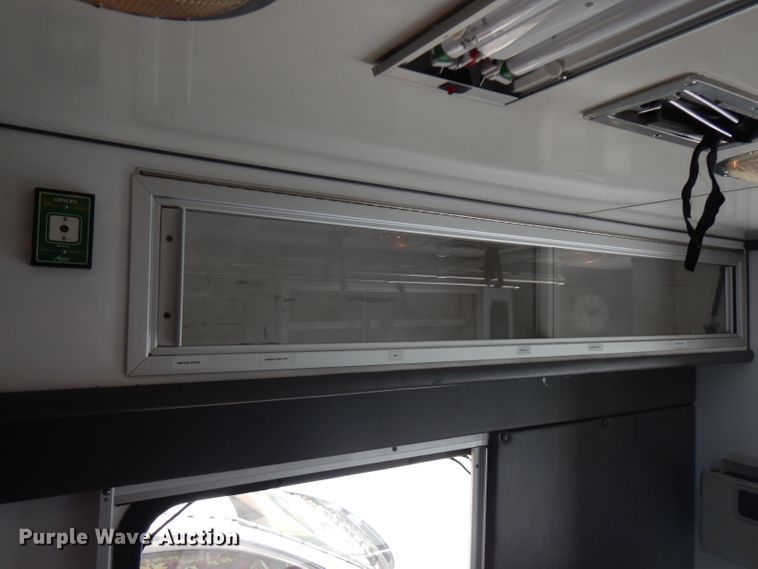 image for item GV9032 1999 Freightliner FL50  ambulance