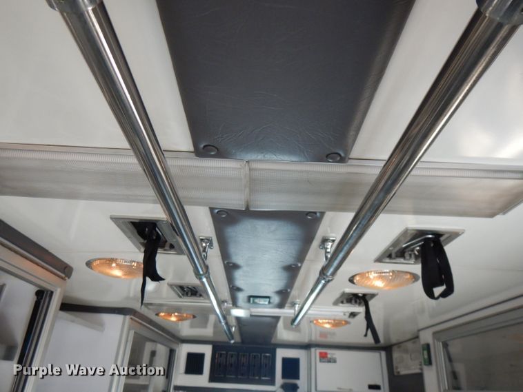 image for item GV9032 1999 Freightliner FL50  ambulance