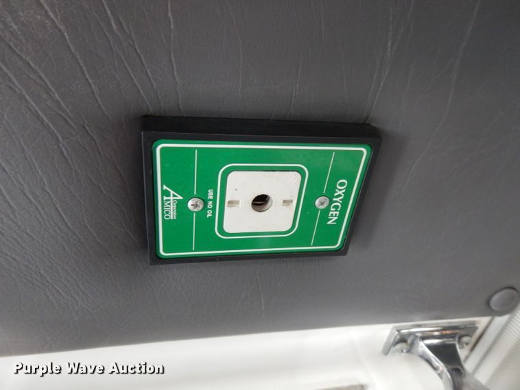 image for item GV9032 1999 Freightliner FL50  ambulance