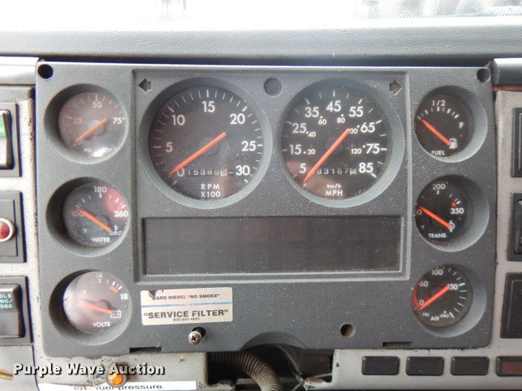 image for item GV9032 1999 Freightliner FL50  ambulance