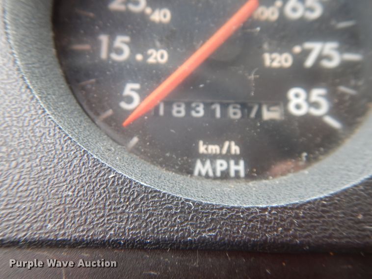 image for item GV9032 1999 Freightliner FL50  ambulance